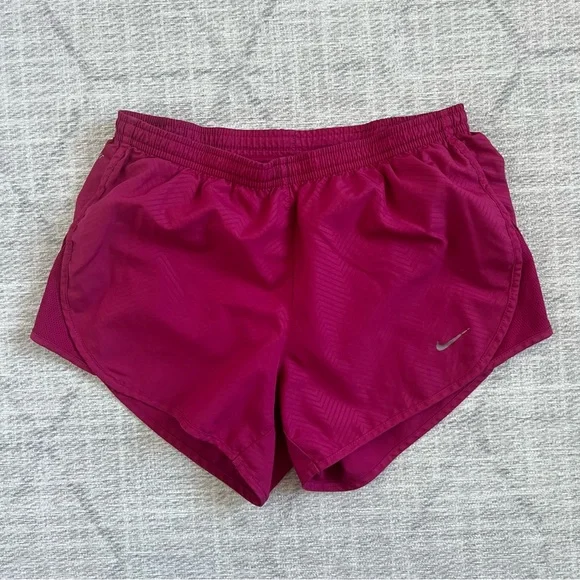 Nike Dri-fit Women’s Magenta Pink Athletic Gym Workout Running Shorts - Picture 1 of 5